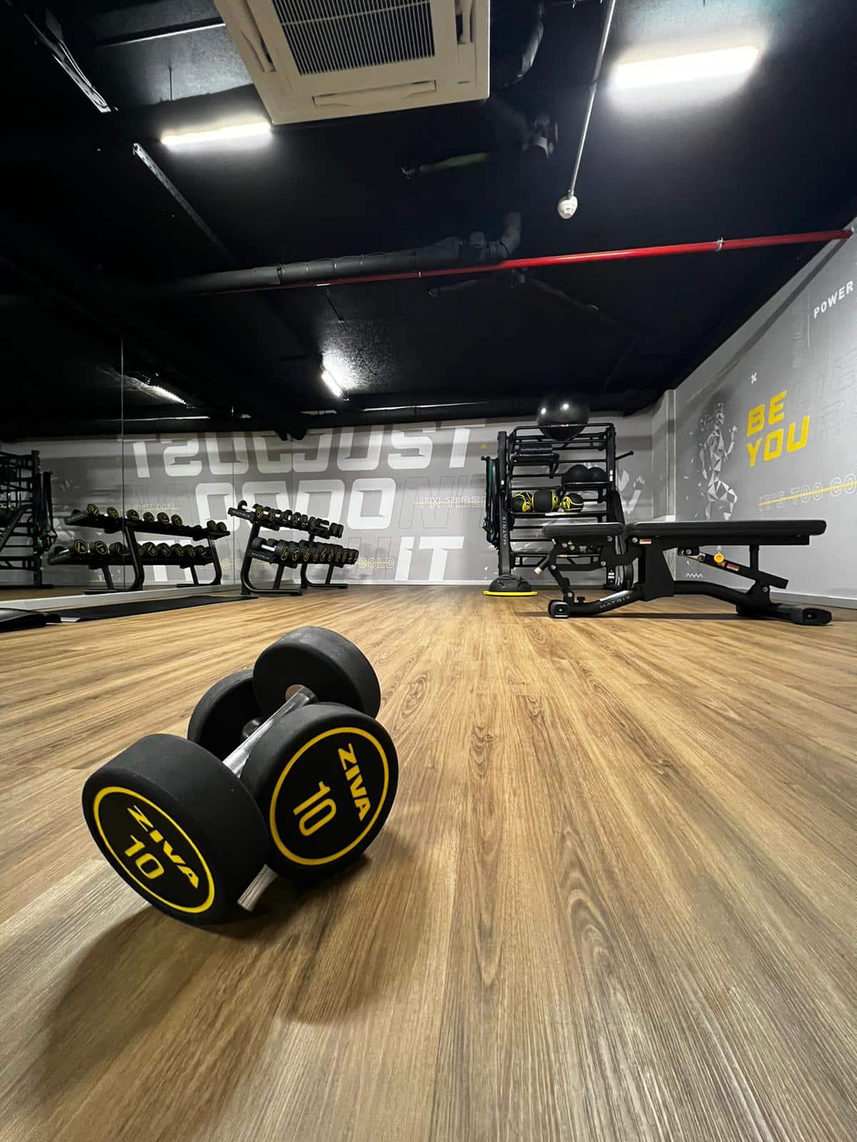 Gimnasio Oporto Asprela dentro d ela resi