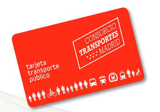 tarjeta de transporte público joven de Madrid