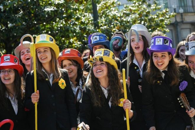 Evento universitário no Porto estudantes a festejar
